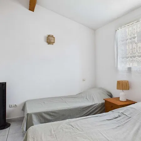 Daire Maison A 230m De La Avec Terrasse Et Parking Prive - Fr-1-326-869 *