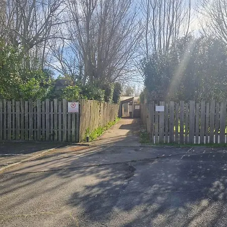 Daire Maison A 230m De La Avec Terrasse Et Parking Prive - Fr-1-326-869