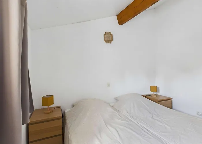 Maison A 230m De La Avec Terrasse Et Parking Prive - Fr-1-326-869 * Marseillan (Herault)