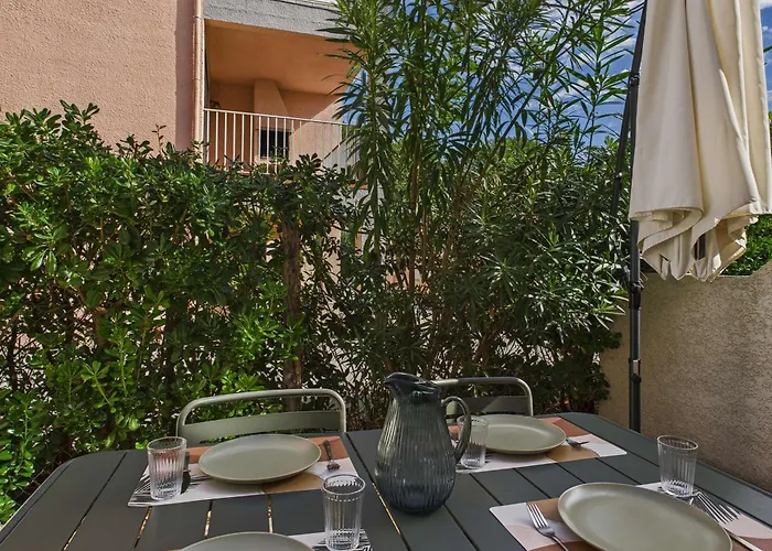 Maison A 230m De La Avec Terrasse Et Parking Prive - Fr-1-326-869 Marseillan (Herault)